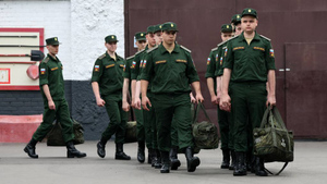 Призывникам запретят покидать Россию со дня размещения повестки в реестре