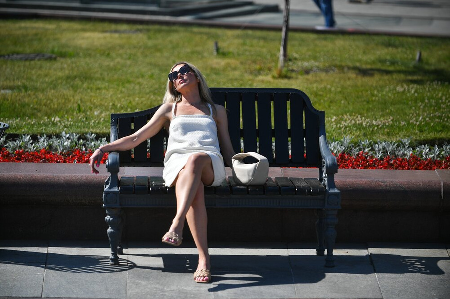 В Москве до конца недели будет 29 °C, но синоптики не считают эту температуру аномальной. Фото © Агентство "Москва" / Сергей Киселёв