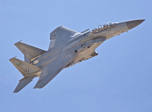 Истребитель F-15 ВВС Саудовской Аравии потерпел крушение вместе с экипажем