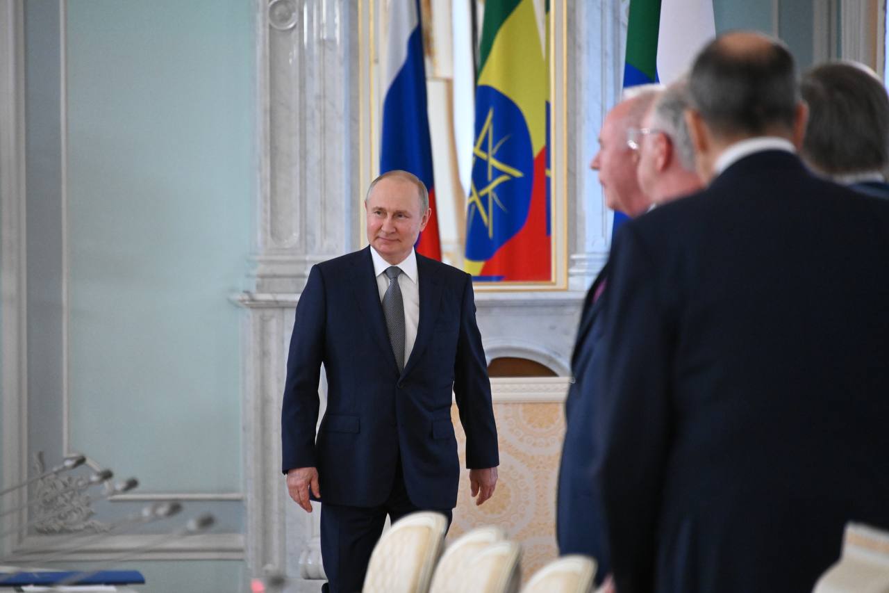 Кремль порассуждал о необходимости более широкомасштабного аналога БРИКС