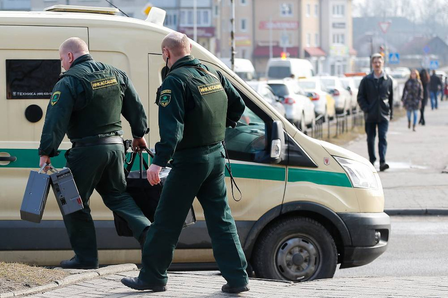 1 августа отмечается Всероссийский день инкассатора. Фото © ТАСС / Виталий Невар