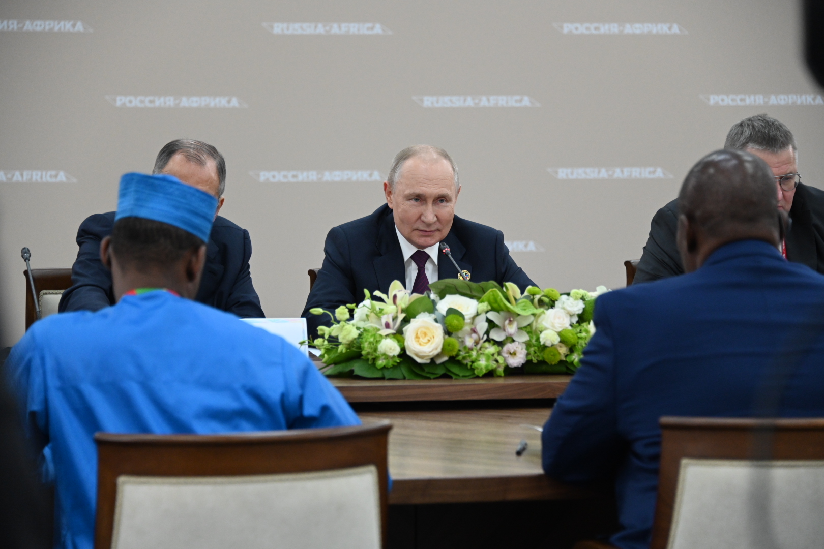 Путин пообещал ЦАР поддержку в усилении обороноспособности