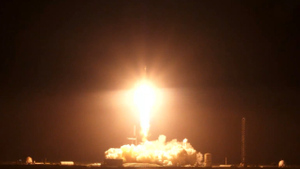 SpaceX запустила на орбиту самый тяжёлый спутник в мире