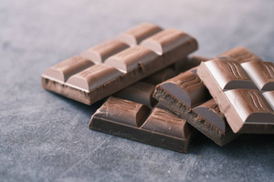 Неурожай какао-бобов в Африке может поднять цены на шоколад в России