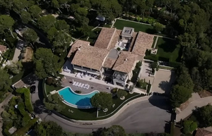 Виллу "скромного" киевского чиновника в Ницце за €20 млн сняли с дрона