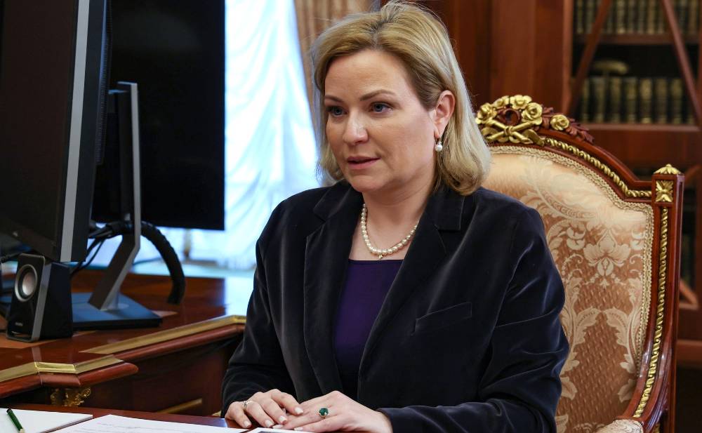 Любимова пригласила Путина посетить центр реставрации в Ленобласти