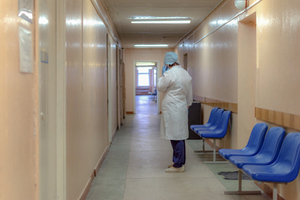 "От боли кусал себя": На Урале врачи не смогли поставить диагноз малышу — и тот умер