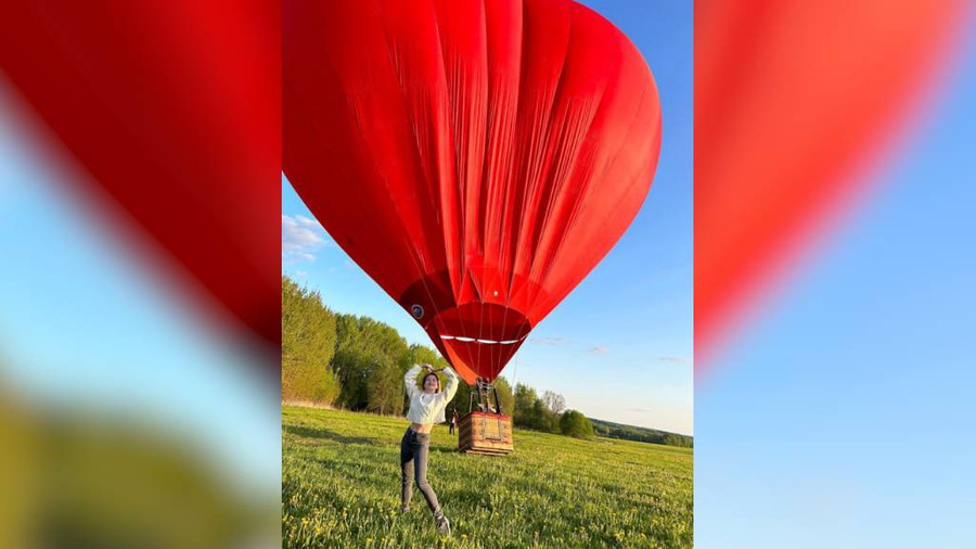 Куница сделал предложение Косторной на воздушном шаре. Фото © Telegram / Aliona Kostornaia