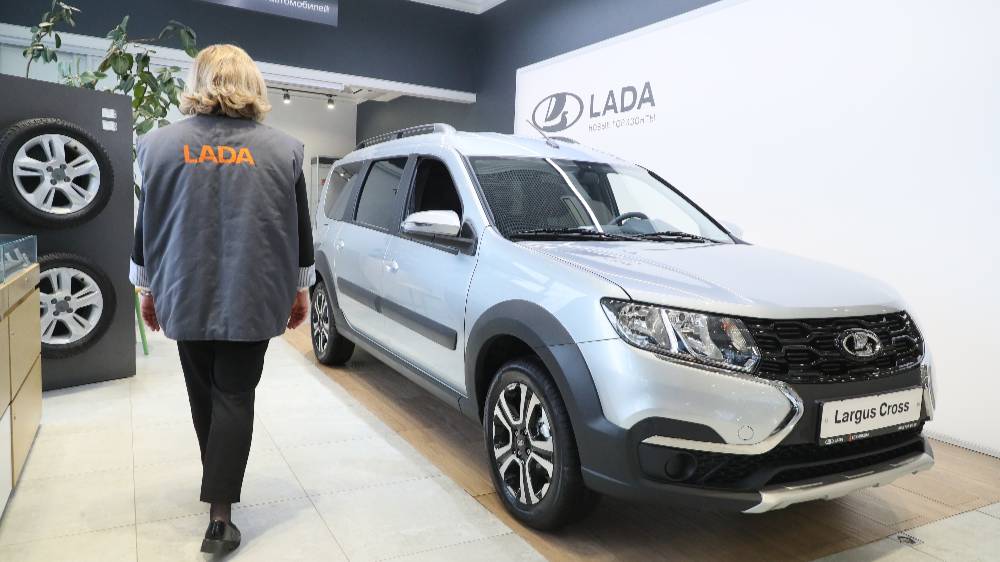 Стало известно, на сколько могут подорожать новые Lada Largus