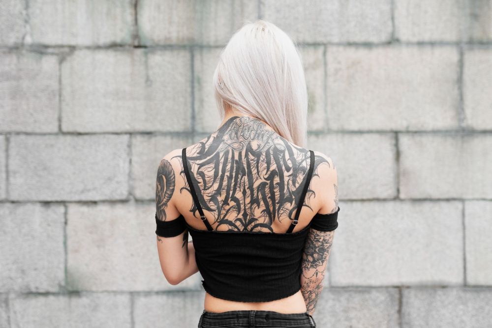 Как выбрать безопасную татуировку: советы экспертов. Фото © Freepik