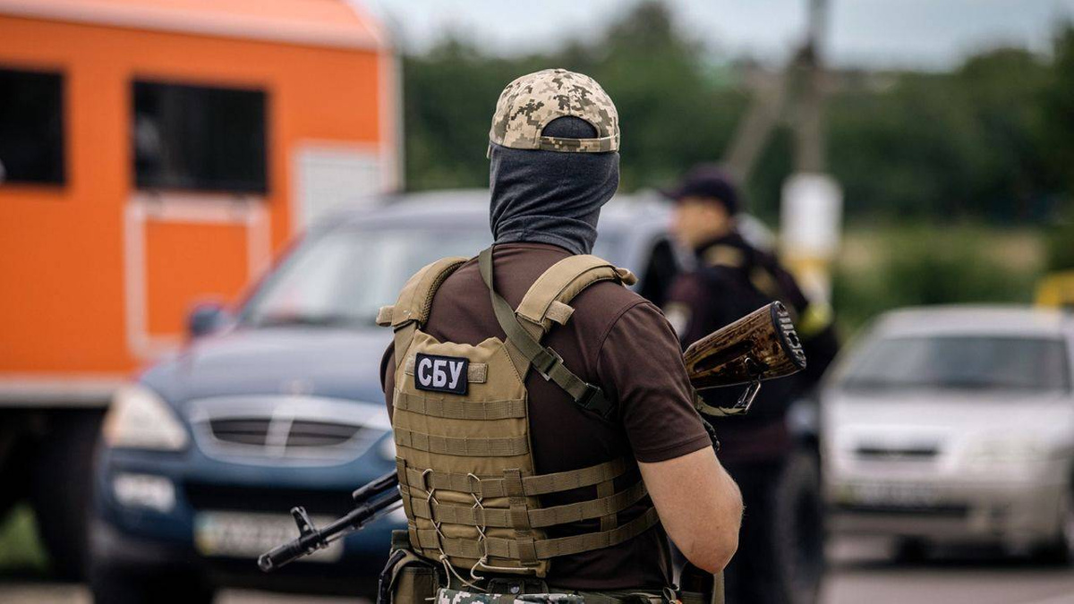 РИА "Новости": СБУ заставляет пленных сниматься в видеофейках с помощью ...