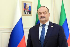 Меликов поблагодарил Путина за поддержку Дагестана после трагедии в Махачкале