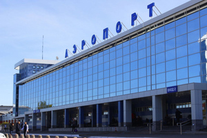 Самолёт столкнулся со стаей птиц при взлёте в аэропорту Иркутска
