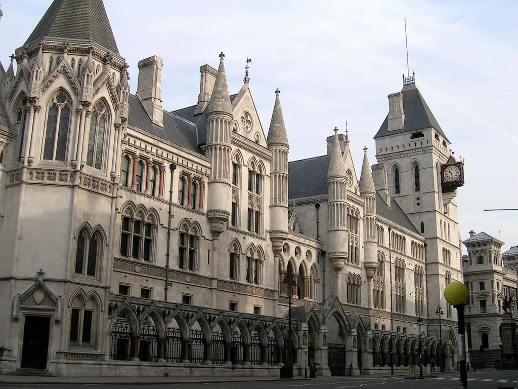 Высокий суд Лондона в конце концов встал на сторону Петра Авена. Фото © Wikipedia / sjiong