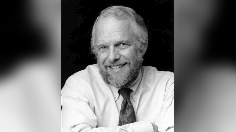 Джон Уорнок. Обложка © Wikipedia / Marvalous