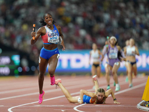 США побили свой рекорд в смешанной эстафете 4х400 метров