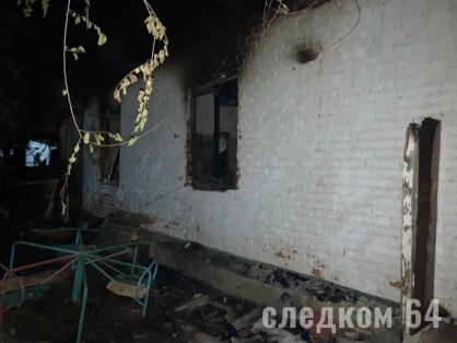 Сгоревшее общежитие в селе Сторожевка. Фото © СУ СК России по Саратовской области