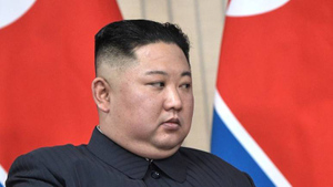 ЦТАК: Ким Чен Ын наблюдал за пуском стратегической ракеты с военного корабля