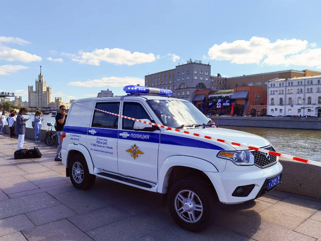 СК установил причастных к незаконным экскурсиям по коллекторам в Москве