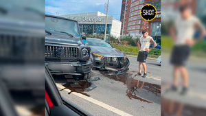 Футболист сборной России устроил ДТП с Gelandewagen в Самаре