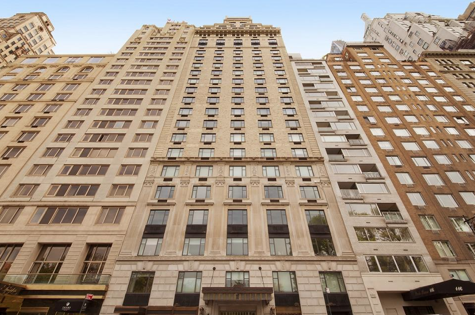 Здесь нью-йоркская квартира миллиардера. Фото © Wikimapia / Frog17