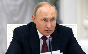 "К сыну — на Вы": Путин рассказал, что его поразило в письмах родного деда