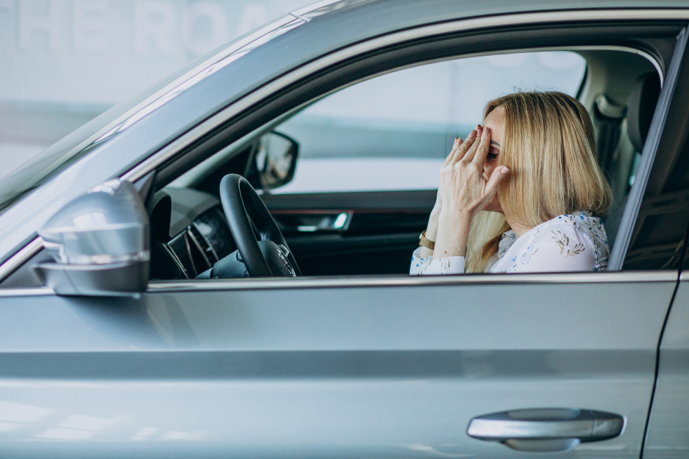 У автомобилистов со знаком зодиака Рак заторможенная реакция, иногда мешающая им на дороге. Фото © Freepik / senivpetro