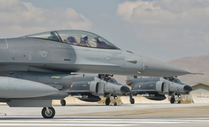 Власти Украины рассказали, когда ожидают прибытия первых F-16