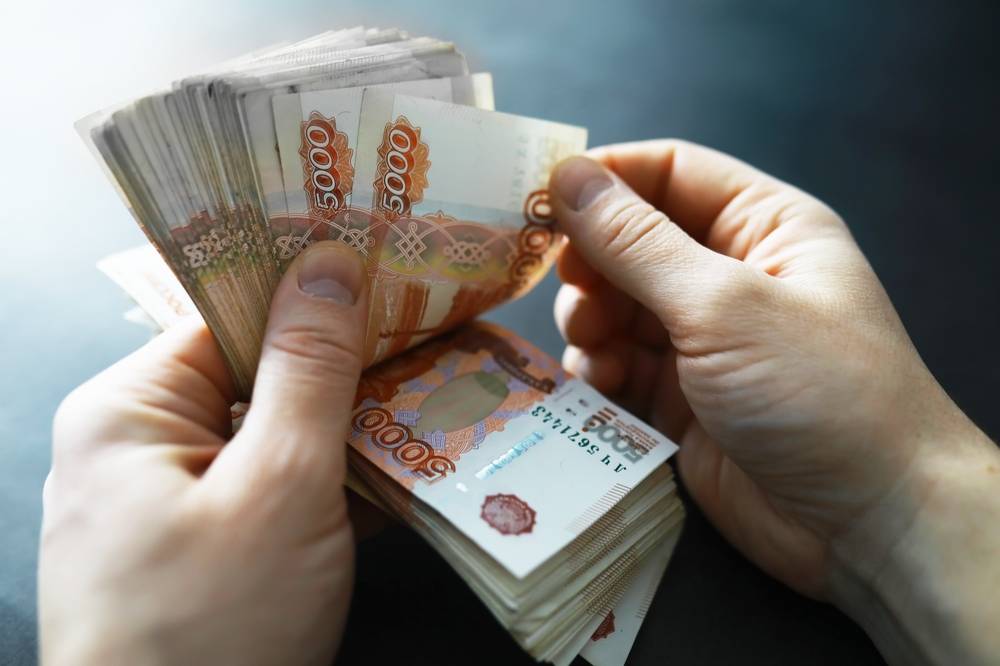 Разместить и наслаждаться: Россиянам предложили варианты сбережения денег на фоне инфляции