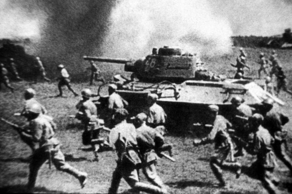 Переломный момент: Политолог подчеркнул значимость памяти о Курской битве в нынешних условиях