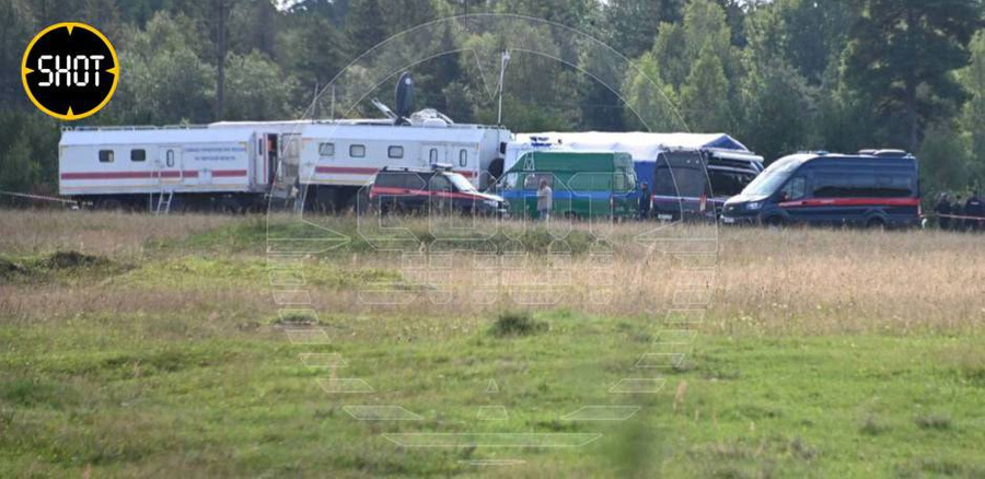 Место крушения самолёта Embraer 135 (EBM135BJ) под Тверью. Обложка © SHOT