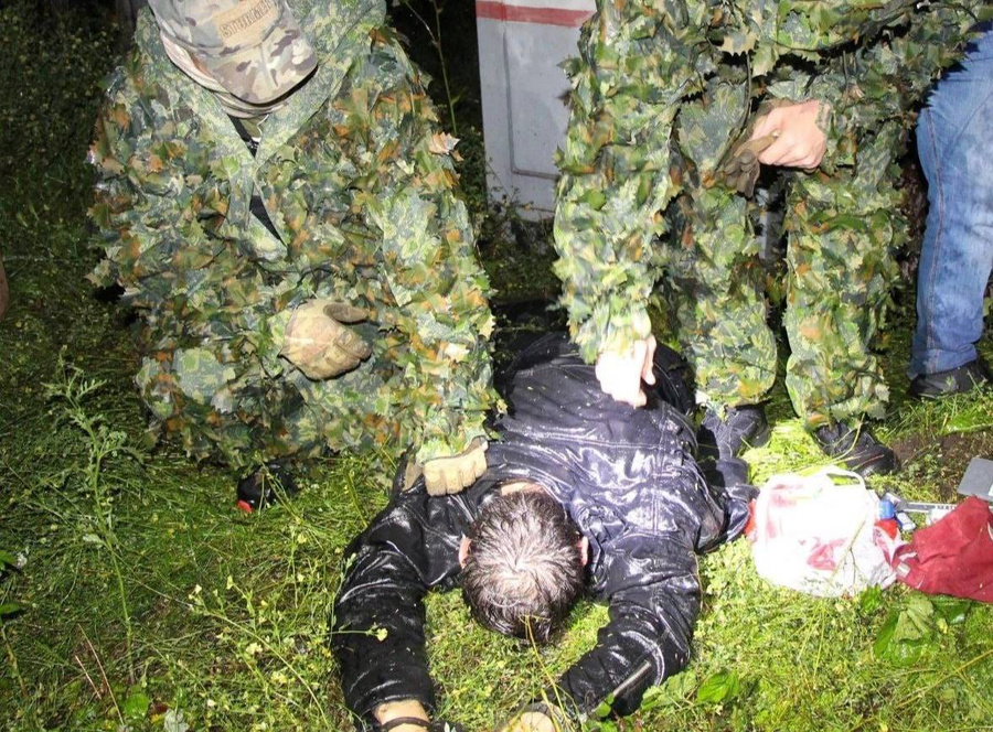 Задержание диверсанта в Пскове. Обложка © УФСБ по Псковской области