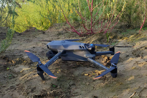 Пограничники в Курской области посадили разведывательный дрон