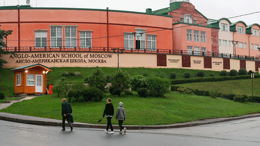 Англо-американская школа* в Покровском-Стрешнево больше не работает. Фото © ТАСС / Сергей Фадеичев