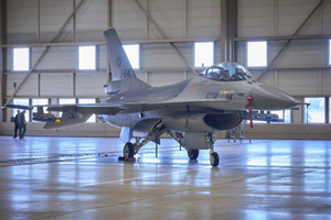 Украинских пилотов на F-16 сравнили с новичками за рулём полугоночных машин