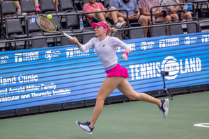 Екатерина Александрова проиграла в финале турнира WTA 250 в Кливленде