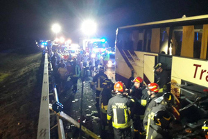 Автобус с украинцами столкнулся с польской фурой в Италии