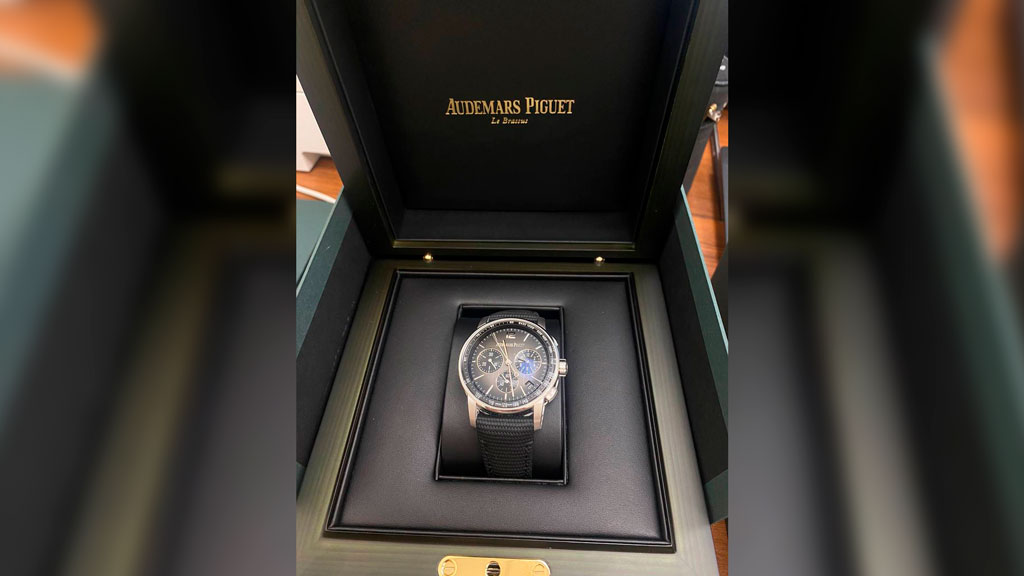 Незадекларированные швейцарские часы Audemars Piguet стоимостью 4,5 млн рублей. Фото © ФТС