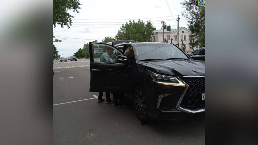 Lexus депутата Анатолия Шабанова, на котором он насмерть сбил пенсионерку в Воронежской области. Фото © Telegram / Вести Воронеж