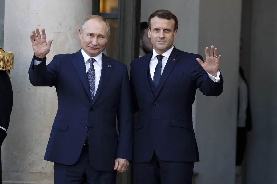 <p>Глава государства Владимир Путин и президент Франции Эмманюэль Макрон на саммите в "нормандском формате" в Париже в 2019 году. Обложка © ТАСС / Zuma</p>