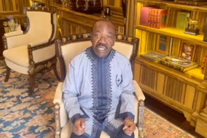 Свергнутый президент Габона записал видеообращение к "друзьям по всему миру"