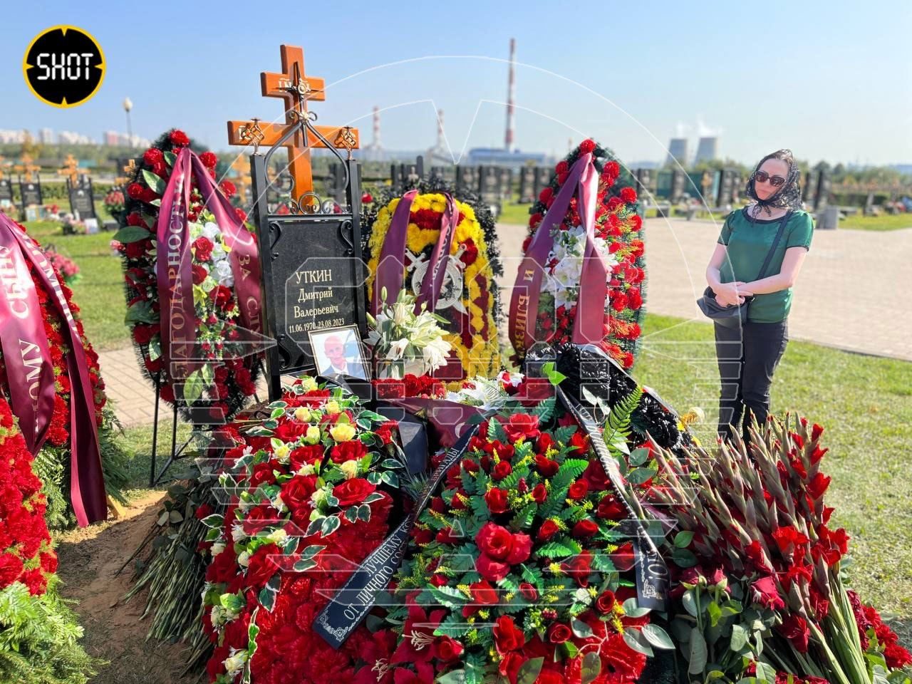 Командира "Группы Вагнера" Дмитрия Уткина похоронили в Мытищах