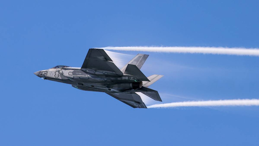 <p>Истребитель пятого поколения F-35А Lightning II, самолёт является носителем ядерного оружия. Обложка © Getty Images /  Anadolu Agency</p>