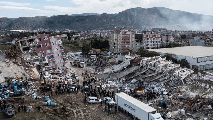 Последствия землетрясений в Турции в феврале. Обложка © Getty Images / Burak Kara