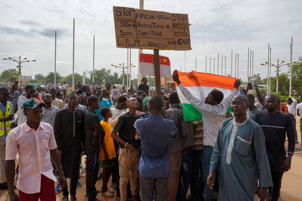 Советник Базума: Интервенция ЭКОВАС в Нигер приведёт к войне во всей Африке