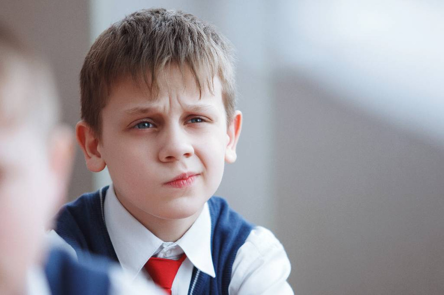 Детей, кто по гороскопу Стрелец, нужно приучать быть усидчивыми и внимательными. Фото © Shutterstock
