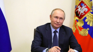 Путин поздравил школьников, студентов и учителей с Днём знаний