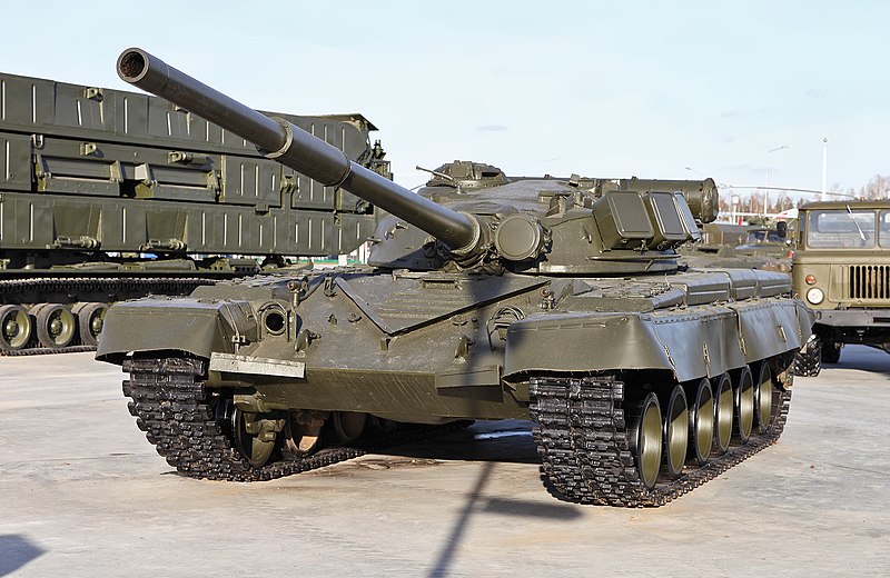 Танк Т-80. Обложка © Wikipedia / Vitaly V. Kuzmin