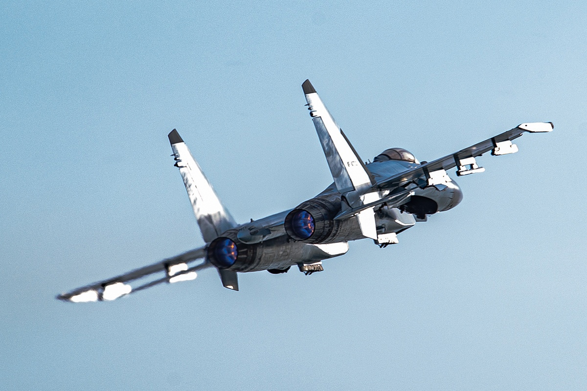 Неприступная зона: Су-35 закрыли небо над Авдеевкой