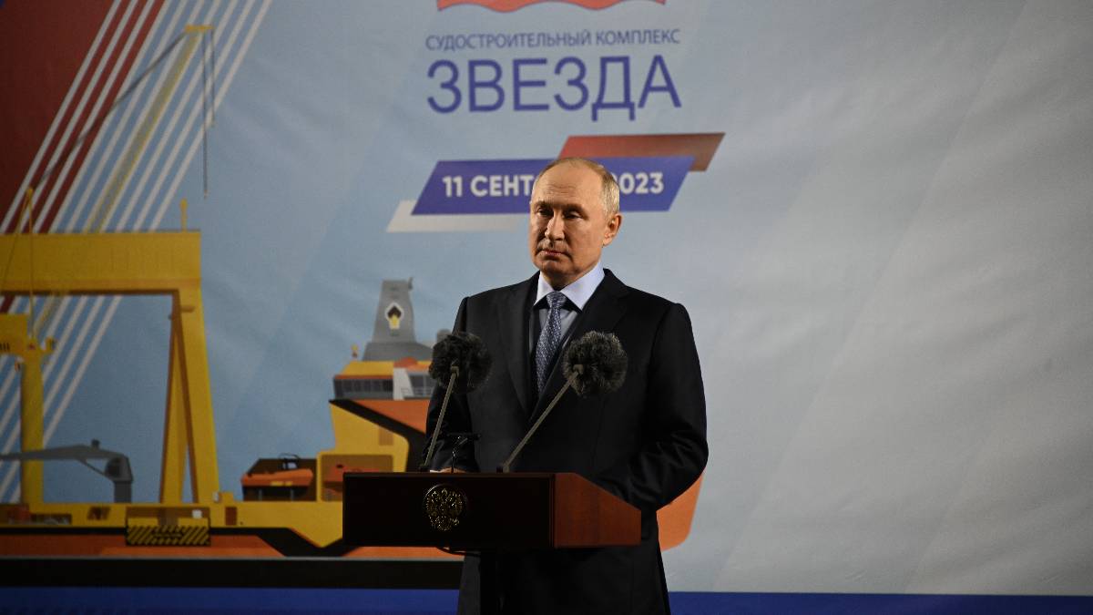 Путин: Нужно сделать так, чтобы молодёжь на Дальнем Востоке и училась, и жила